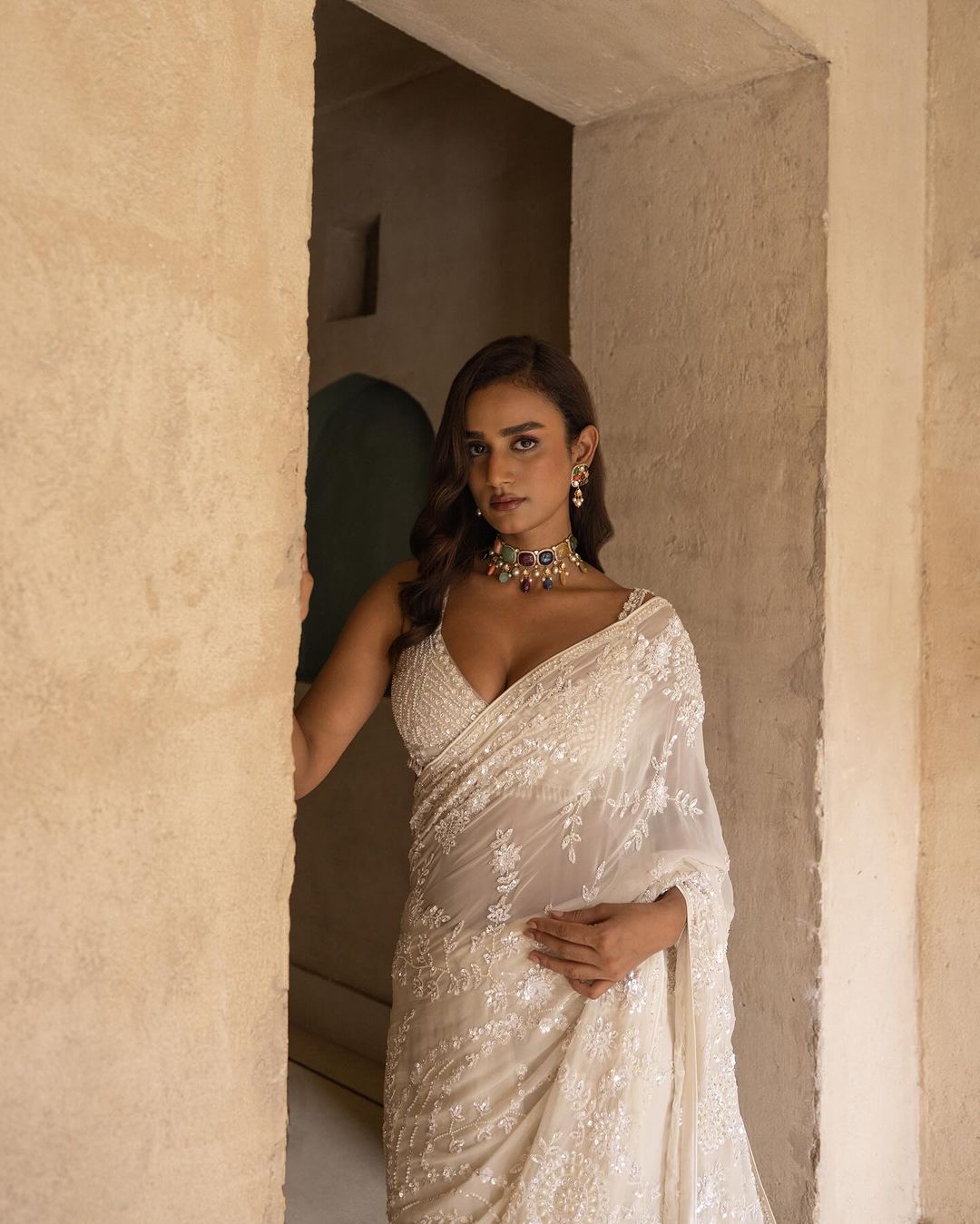 Fascinating White Bollywood BlockBuster Designer Saree