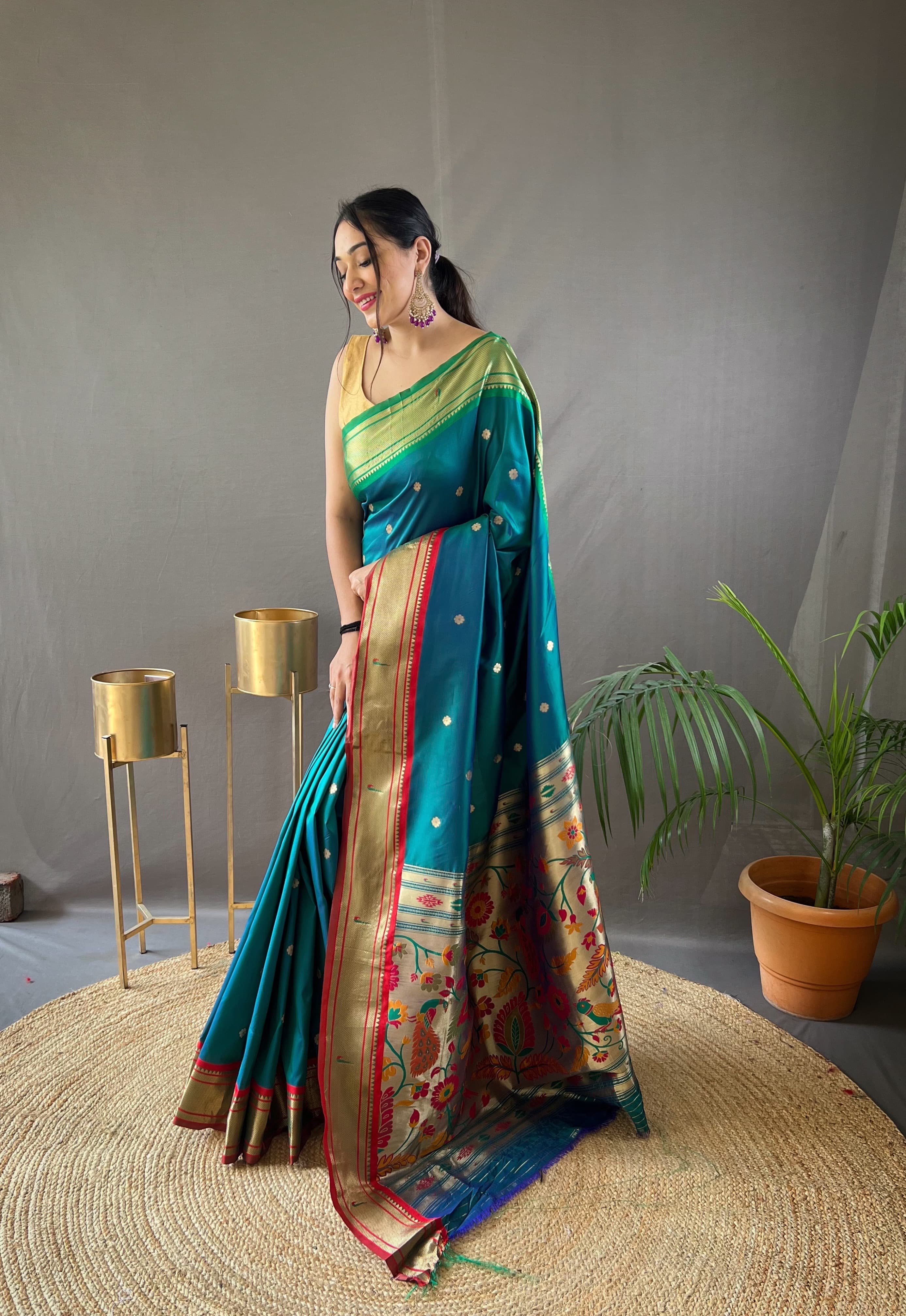 Beautiful Kamal Paithani Weaving Saree