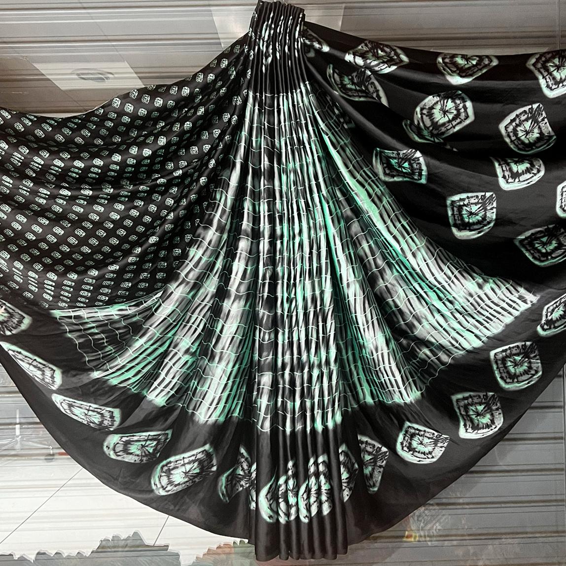 Beautiful Printed Satin Crepe Saree