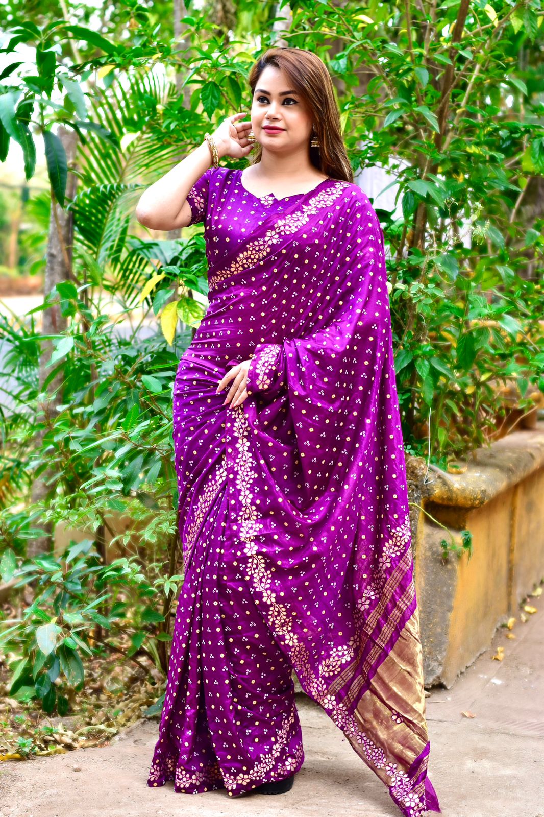 Beautiful Gotta Patti Border With Lagadi Pallu Printed Bandhej Saree