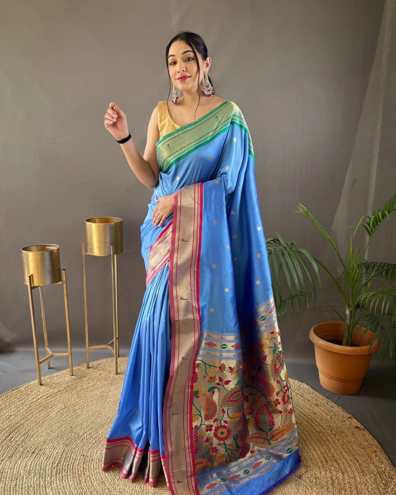 Beautiful kamal pathani Work Saree