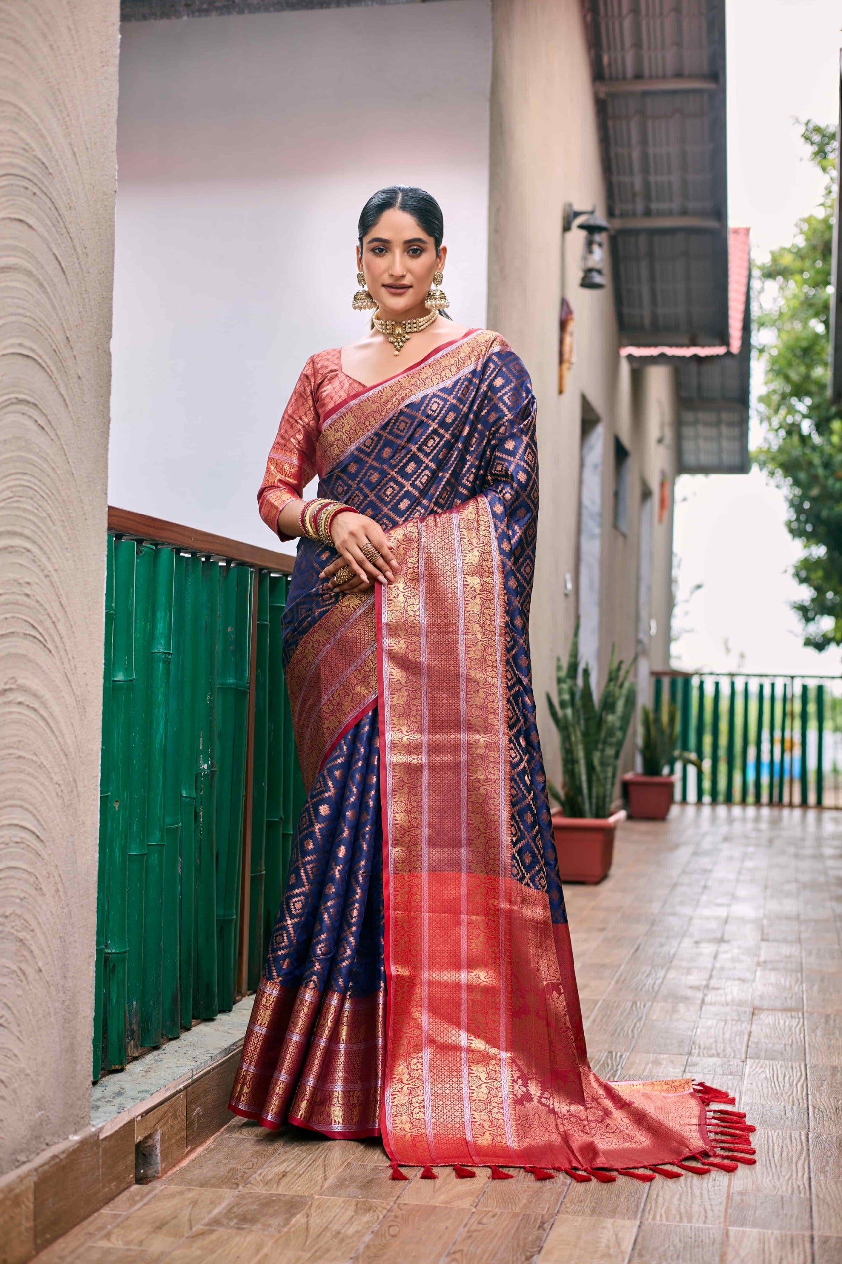 Banarasi Handloom Soft Silk Pattu Silk Heavy Zari Work Sarees