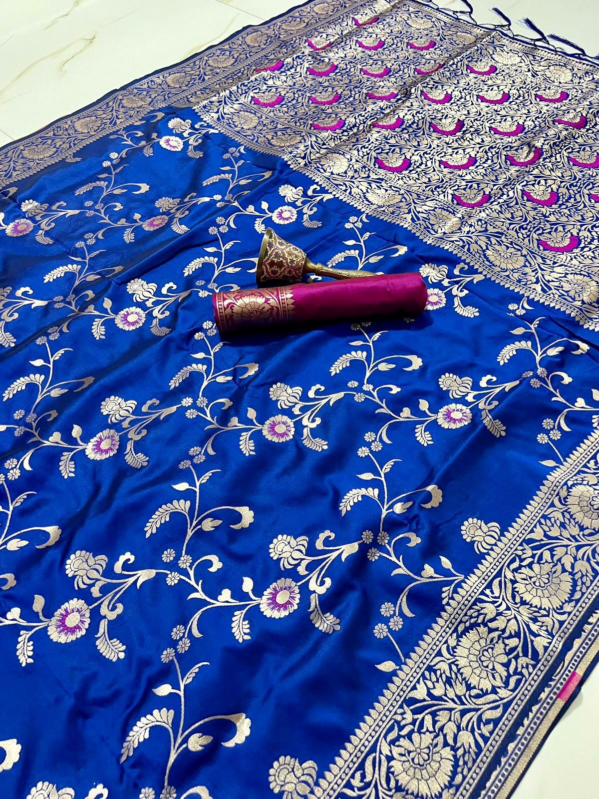 Traditional Pure Heavy Silk Zari With Heavy Minakari Weaving Work Saree