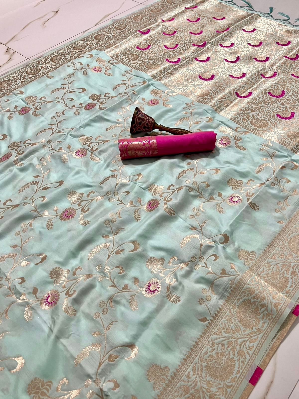 Traditional Pure Heavy Silk Zari With Heavy Minakari Weaving Work Saree