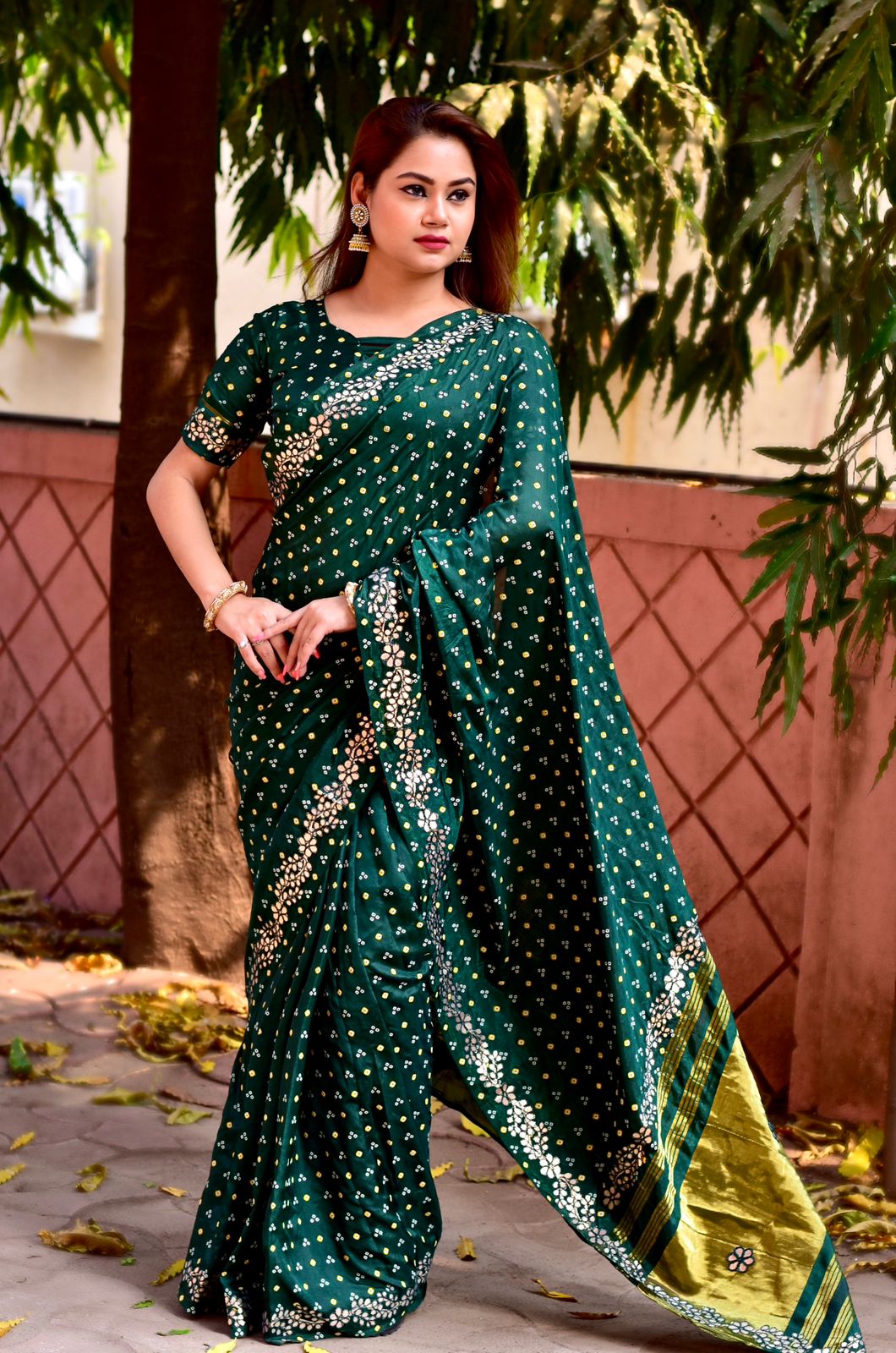 Beautiful Gotta Patti Border With Lagadi Pallu Printed Bandhej Saree